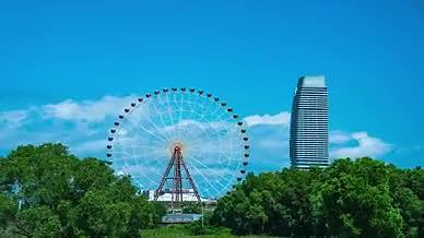 4k实拍三亚城市旅游海棠湾梦幻不夜城视频的预览图
